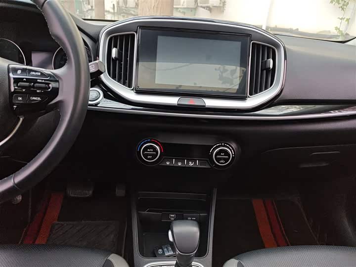 Фото 13 - Kia KX1