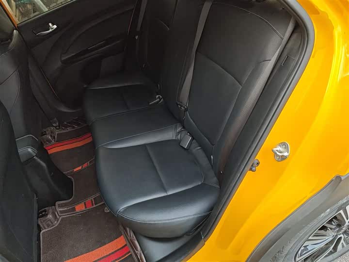 Фото 17 - Kia KX1