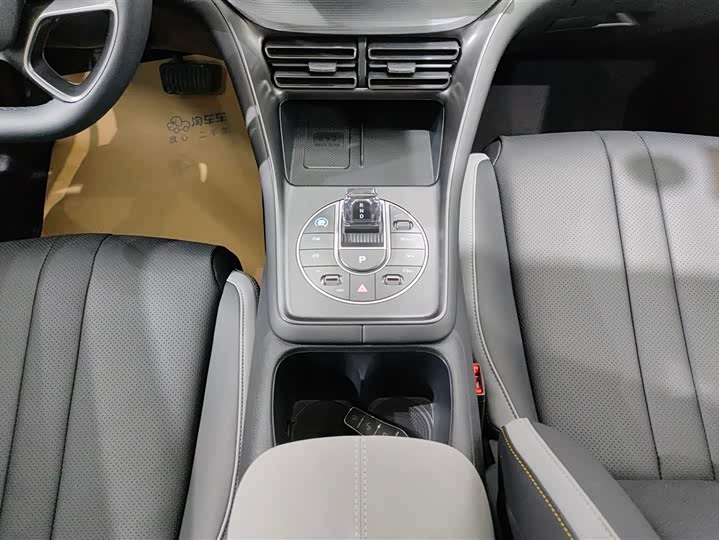 Фото 16 - BYD Sea Lion 05 DM-i Hybrid