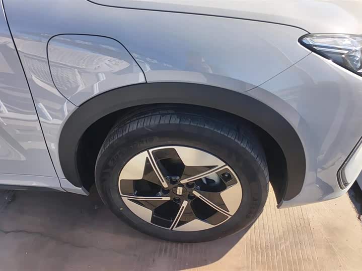 Фото 6 - Geely Galaxy E5