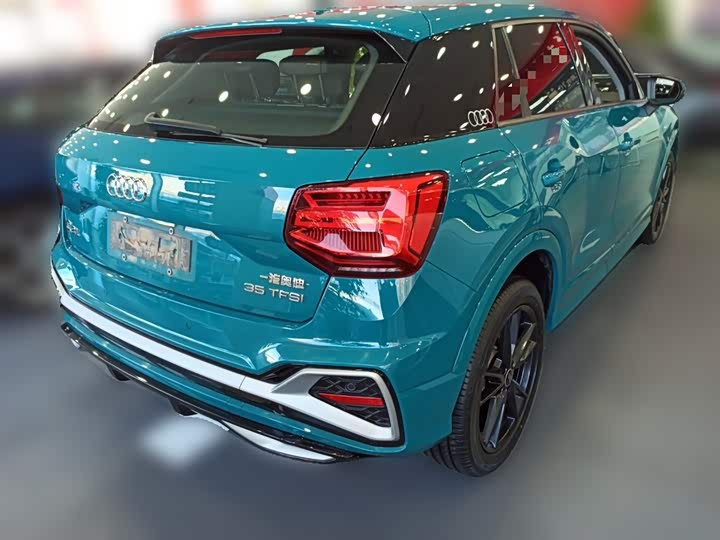 Фото 12 - Audi Q2L