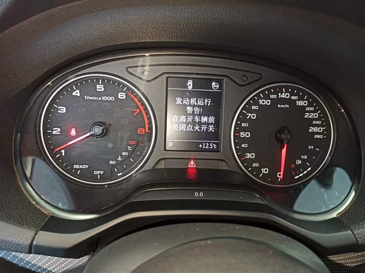 Фото 18 - Audi Q2L