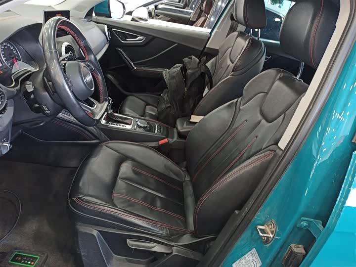 Фото 22 - Audi Q2L