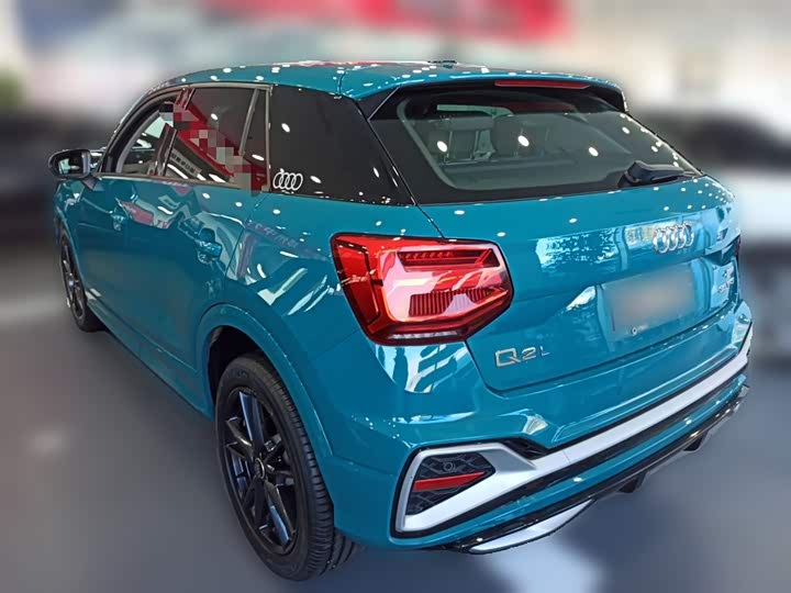 Фото 9 - Audi Q2L