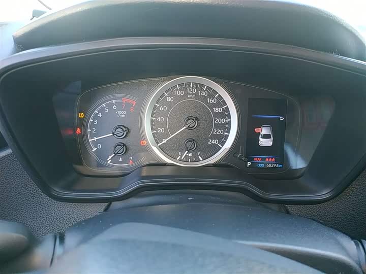 Фото 12 - Toyota Corolla