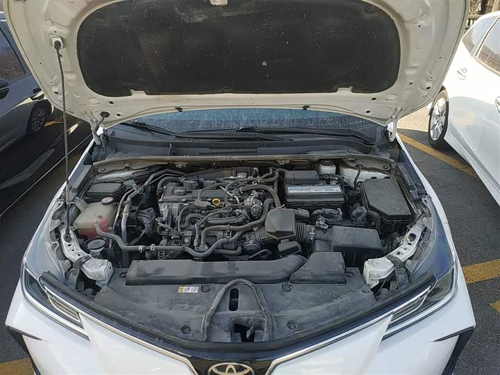 Фото 20 - Toyota Corolla