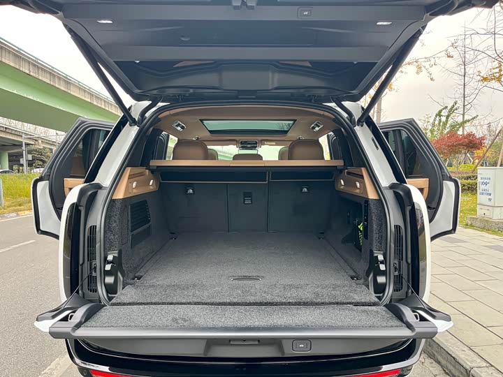 Фото 20 - Land Rover Range Rover