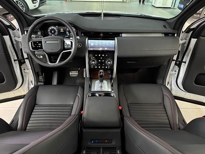 Фото 10 - Land Rover Discovery Sport