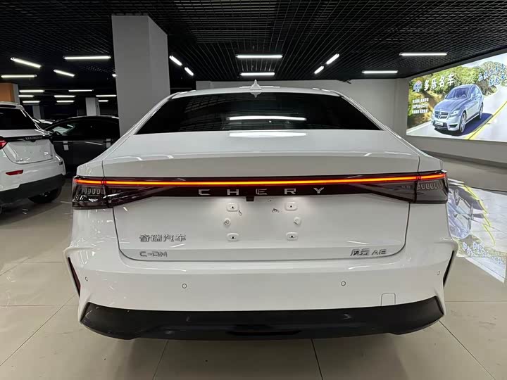 Фото 7 - Chery Fulwin A8