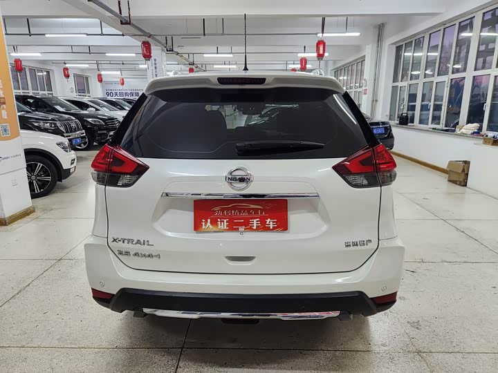 Фото 5 - Nissan X-Trail