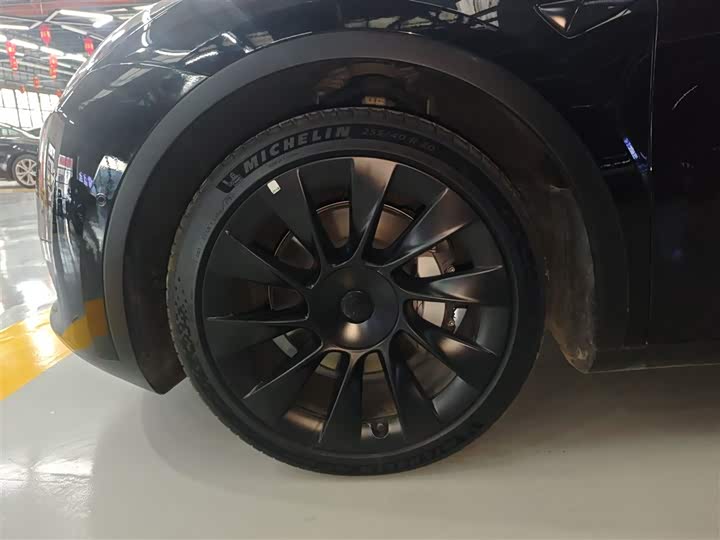 Фото 23 - Tesla Model Y