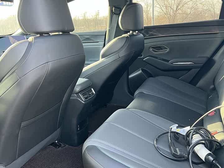 Фото 6 - BYD Qin L