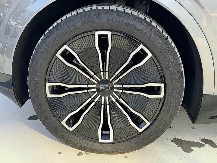 Фото 4 - Avatr 07