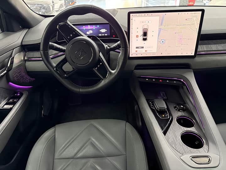 Фото 10 - Zeekr 001