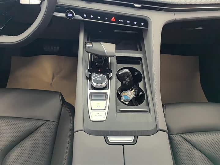 Фото 16 - Changan CS75 Plus