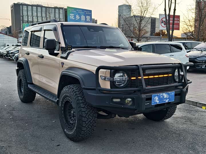 Фото 2 - Tank 300