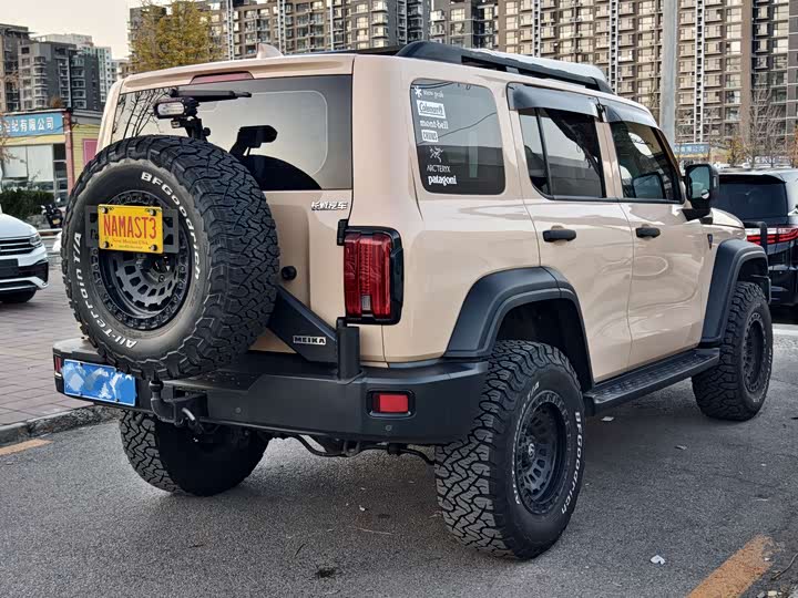 Фото 9 - Tank 300