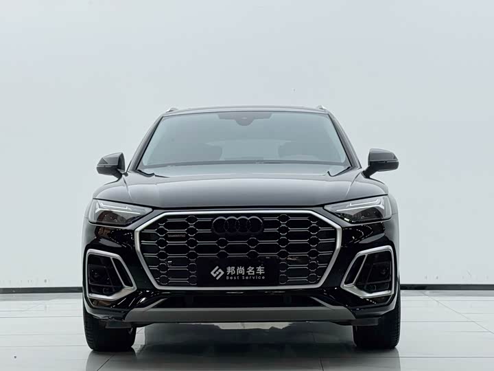 Фото 3 - Audi Q5L