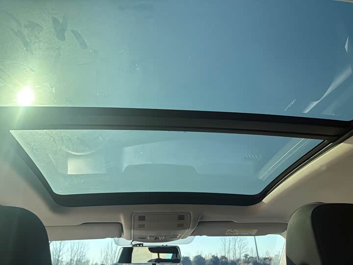 Фото 11 - Volkswagen T-Roc