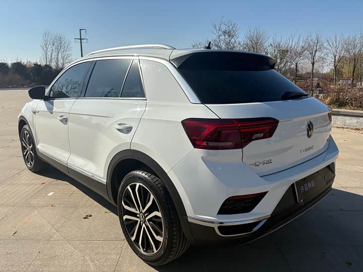 Фото 6 - Volkswagen T-Roc