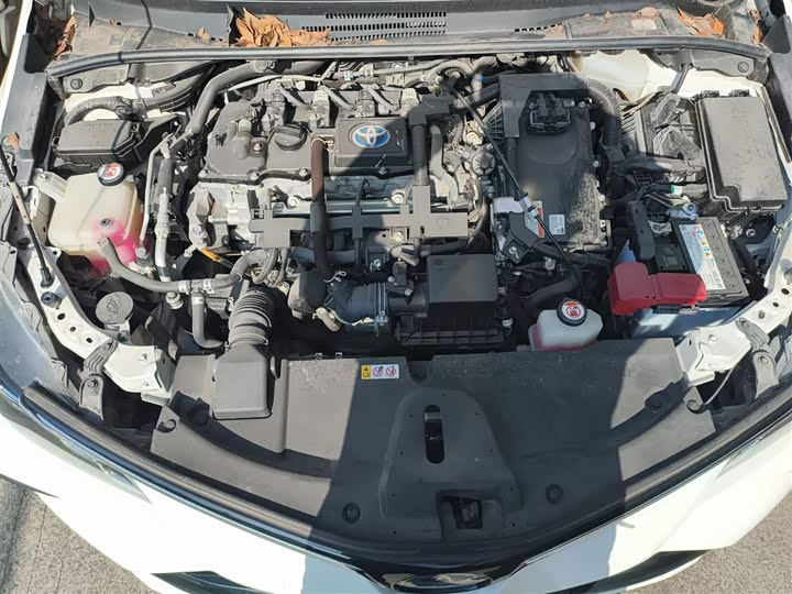 Фото 11 - Toyota Corolla