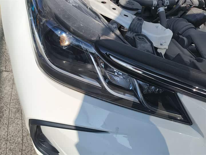 Фото 30 - Toyota Corolla