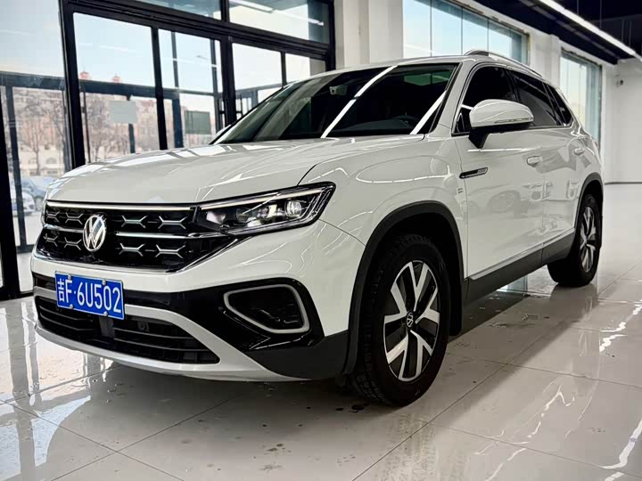 Фото 1 - Volkswagen Tayron