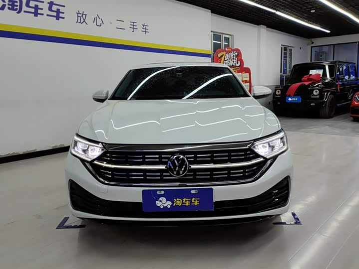 Фото 2 - Volkswagen Sagitar L