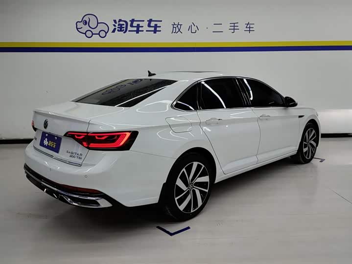 Фото 3 - Volkswagen Sagitar L