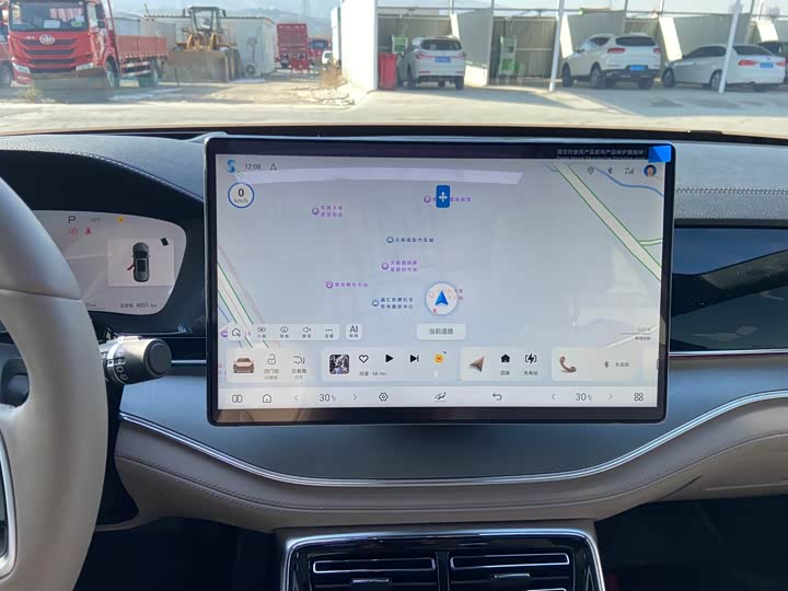 Фото 13 - BYD Tang Hybrid/EV