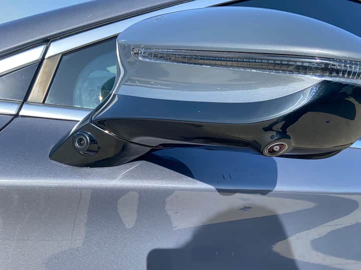 Фото 6 - BYD Tang Hybrid/EV