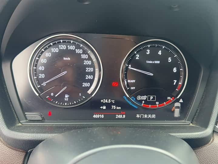 Фото 11 - BMW X1