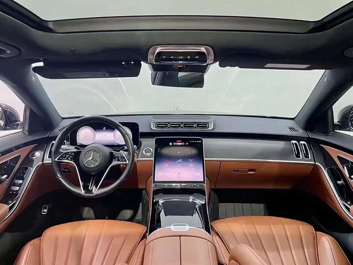 Фото 3 - Mercedes-Benz S-Class