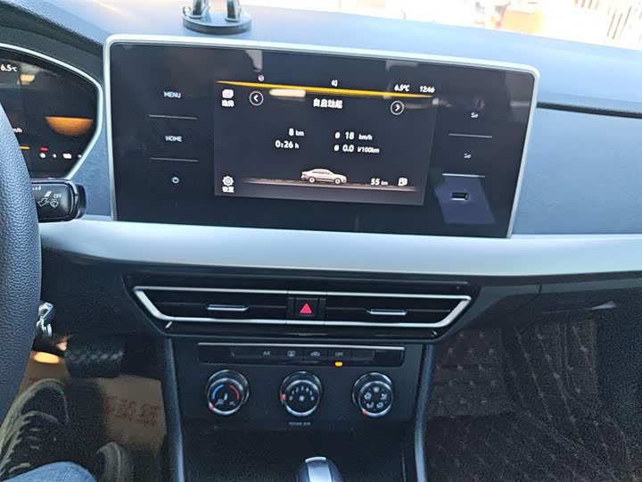 Фото 13 - Volkswagen Lavida