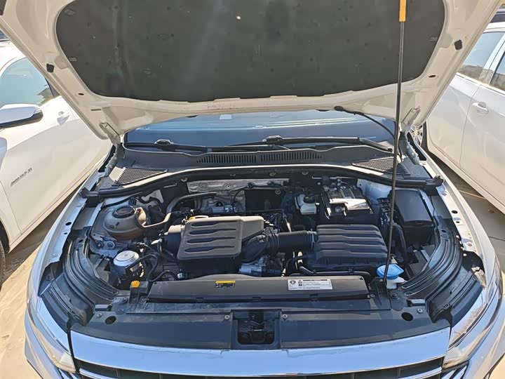 Фото 20 - Volkswagen Lavida