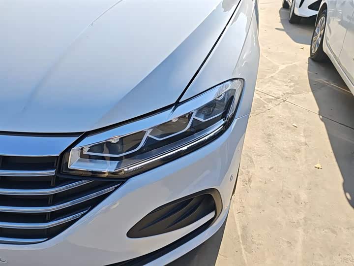 Фото 24 - Volkswagen Lavida