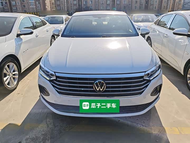 Фото 3 - Volkswagen Lavida