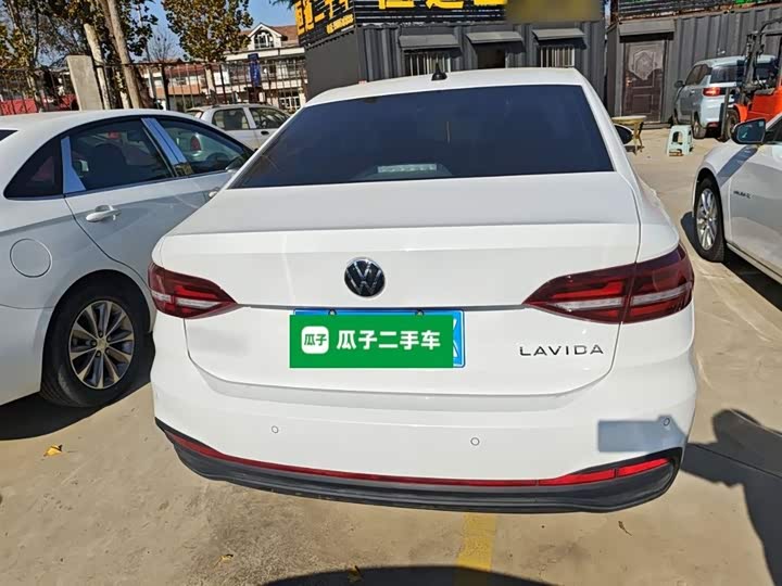 Фото 6 - Volkswagen Lavida