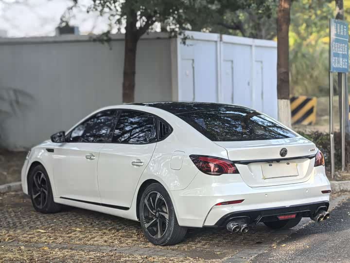 Фото 11 - MG Motor 6