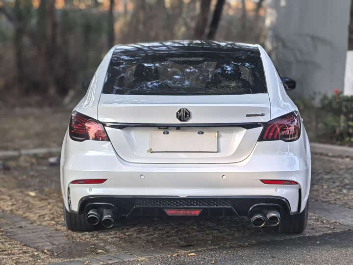 Фото 12 - MG Motor 6