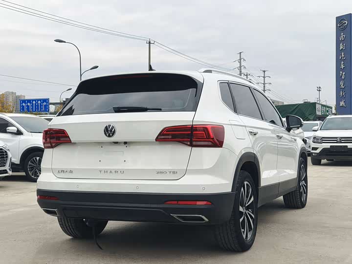 Фото 9 - Volkswagen Tharu