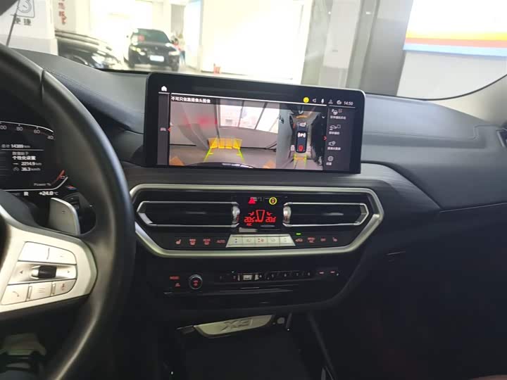 Фото 13 - BMW X3