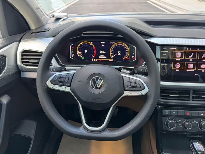 Фото 16 - Volkswagen Tacqua