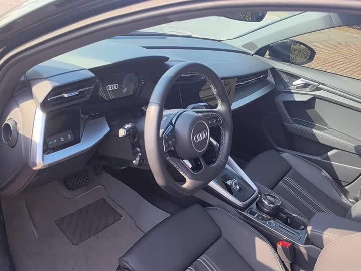 Фото 12 - Audi A3