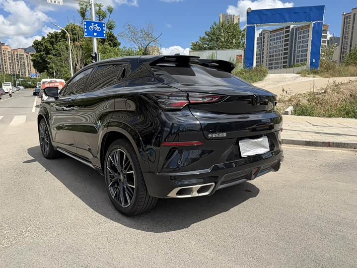 Фото 11 - Changan UNI-T