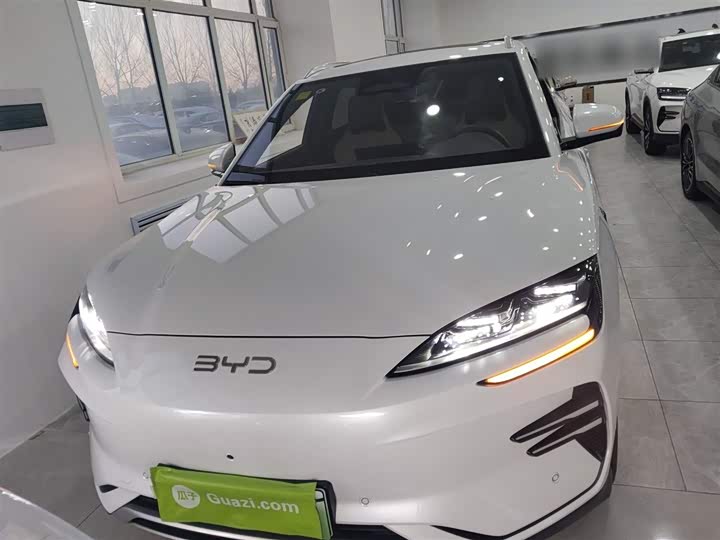 Фото 3 - BYD Song Plus Hybrid/EV