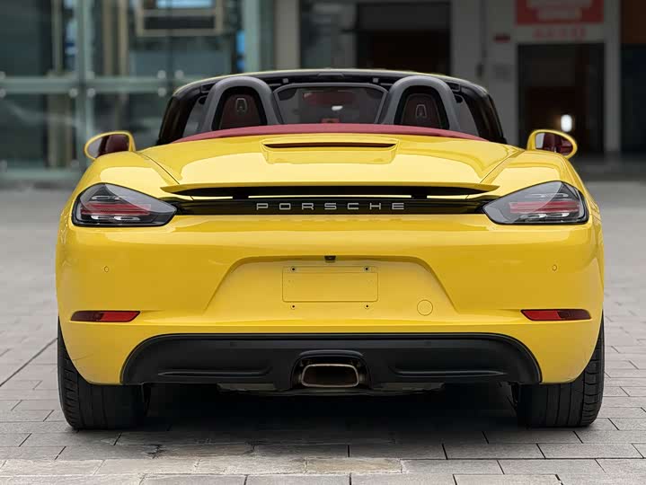 Фото 4 - Porsche 718