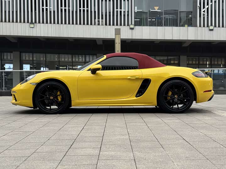 Фото 6 - Porsche 718