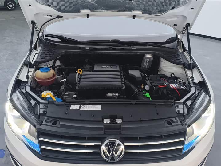 Фото 10 - Volkswagen Santana