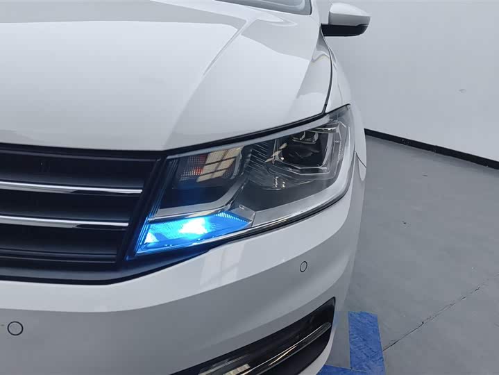 Фото 5 - Volkswagen Santana